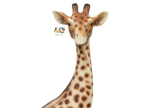 GIRAFFA NATURALE IN RESINA 108 CM